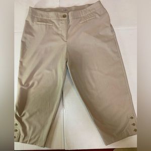 Roz & Ali Womens Khaki Crop Pants 16